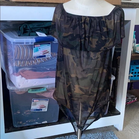 Camo Off The Shoulder Bodysuit - Picture 1 of 4